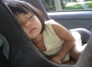 Co może zastąpić fotelik samochodowy?